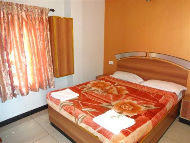 Green Apple Residency