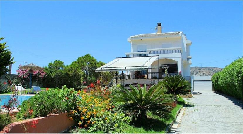 Alkyoni Villa