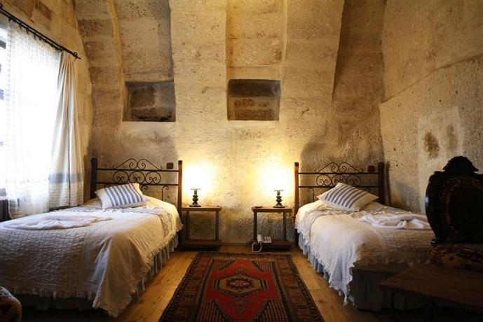 Traveller's Cave Hotel