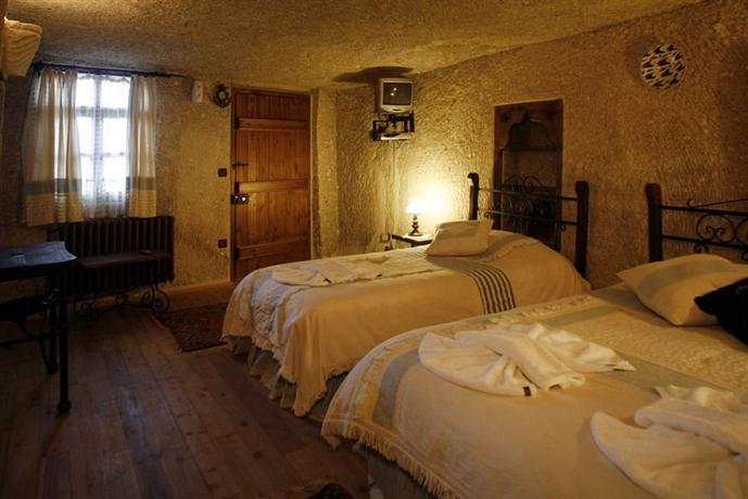 Traveller's Cave Hotel