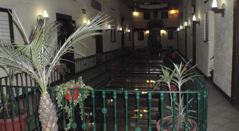 Collection O Hotel Del Portal