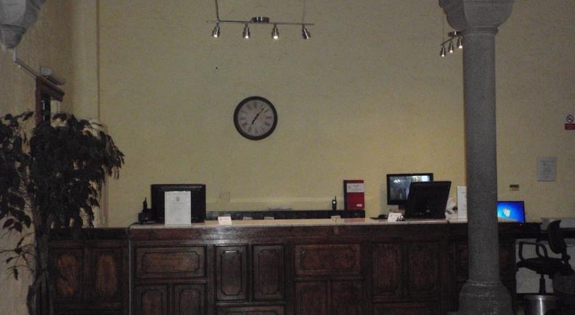 Collection O Hotel Del Portal