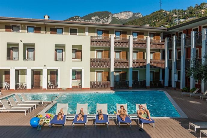 Club Hotel La Vela