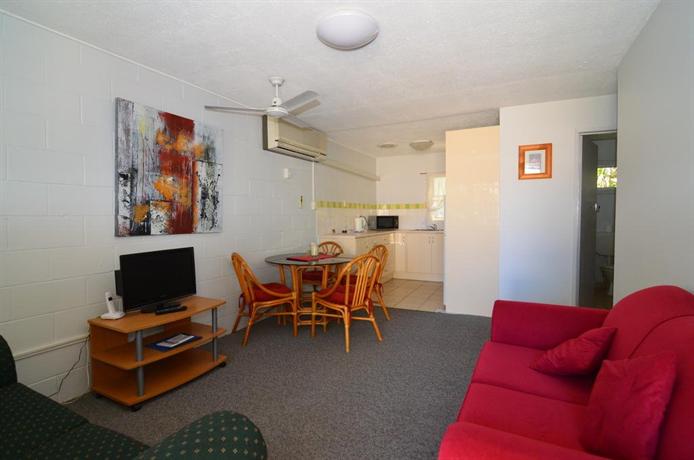 Forest Lodge Apartments