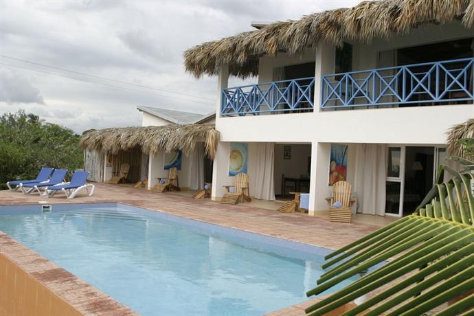 Marblue Villa Suites Treasure Beach Jamaica thumbnail