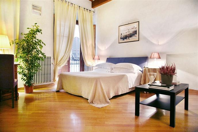 Capri Moon Guest House