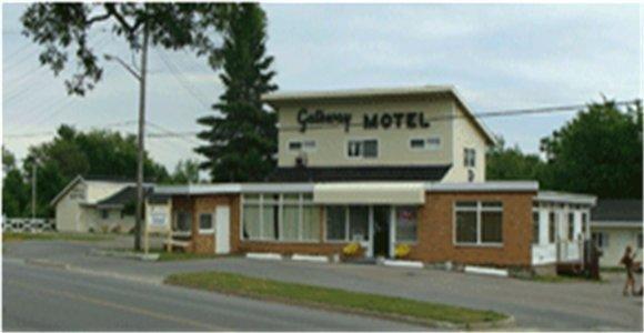 Gateway Motel 스카이다이브 가나노크 Canada thumbnail