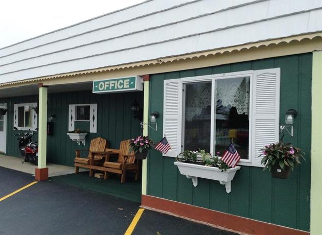 Vindel Motel - Mackinaw City