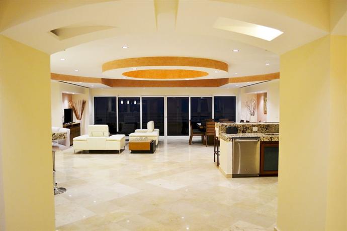 Villas de Cortez Penthouse