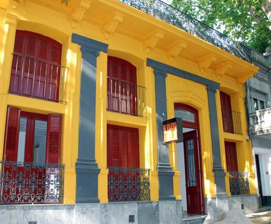 El Viajero Downtown Hostel & suites