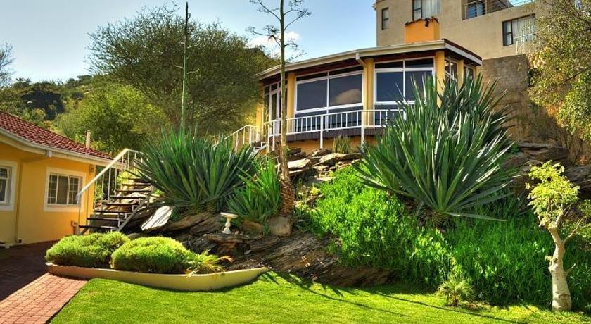 Villa Moringa Guesthouse