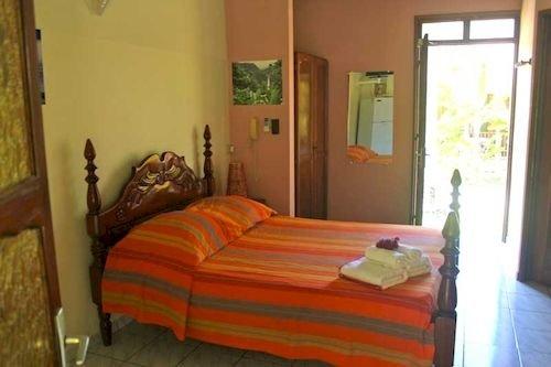 Village Honore