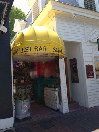 Smallest Bar Inn