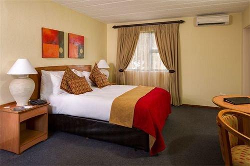 Protea Hotel by Marriott Polokwane Landmark 