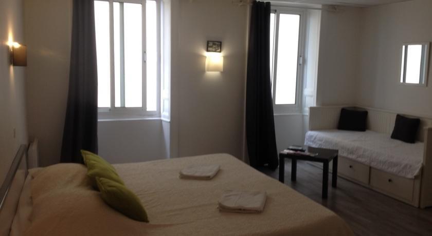 Le Petit Hotel Biarritz