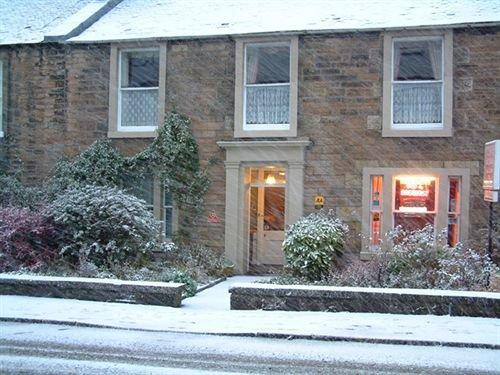 Averon Guest House