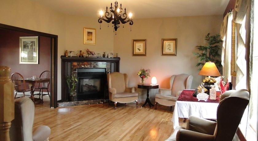 Auberge Wild Rose Inn