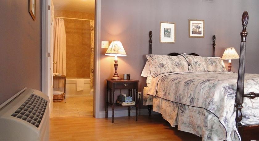 Auberge Wild Rose Inn
