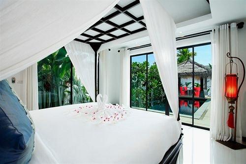 BYG Private Pool Villa Layan Beach