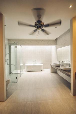 BYG Private Pool Villa Layan Beach