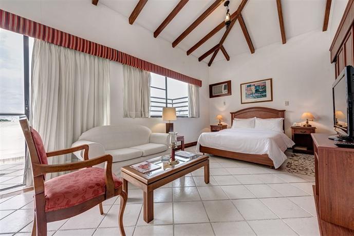 Travelers Suites Juanambu