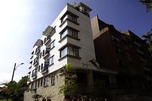 Travelers Suites Juanambu