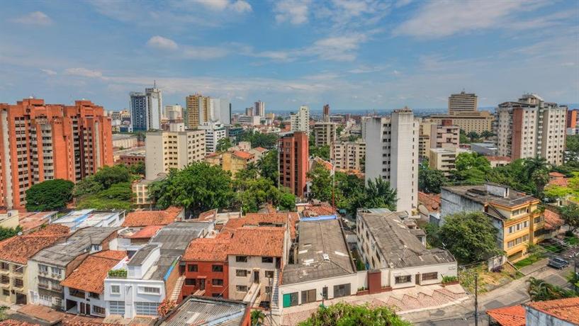 Travelers Suites Juanambu