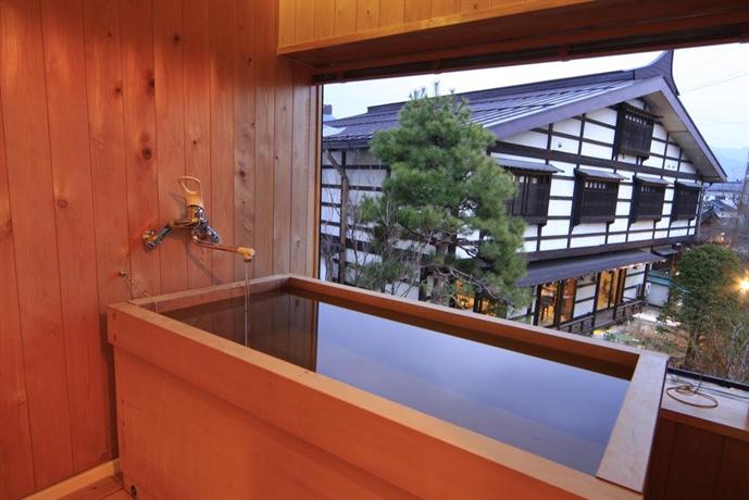 Tsuki no Shizuka