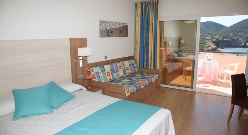 Invisa Hotel Club Cala Verde