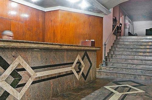 Reinales Plaza Hotel