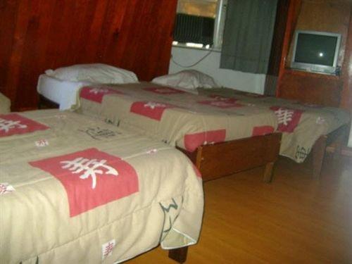 Reinales Plaza Hotel