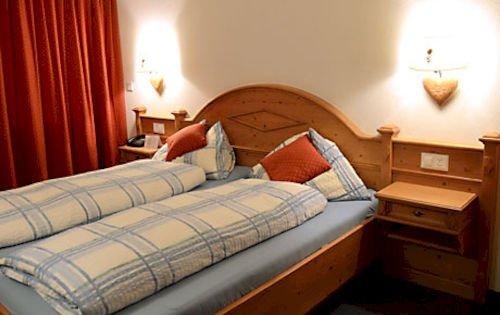 Jungfrau Lodge Swiss Mountain Hotel