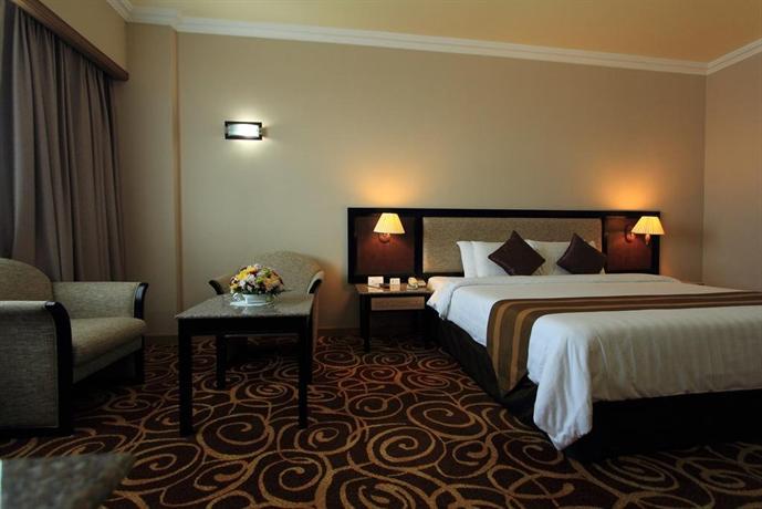 Mega Hotel