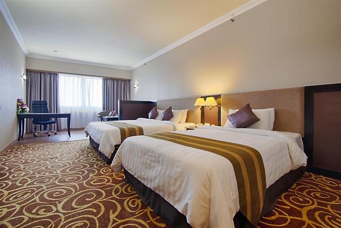 Mega Hotel