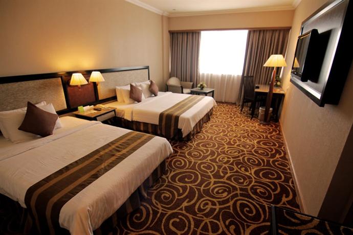 Mega Hotel