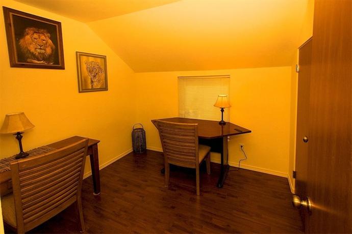 Maple Leaf Manor Furnished Apartments