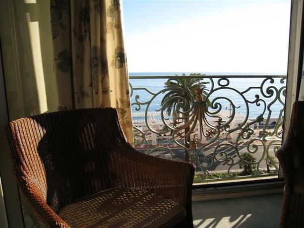 Hotel Le Royal Promenade des Anglais