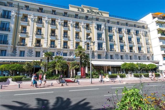 Hotel Le Royal Promenade des Anglais