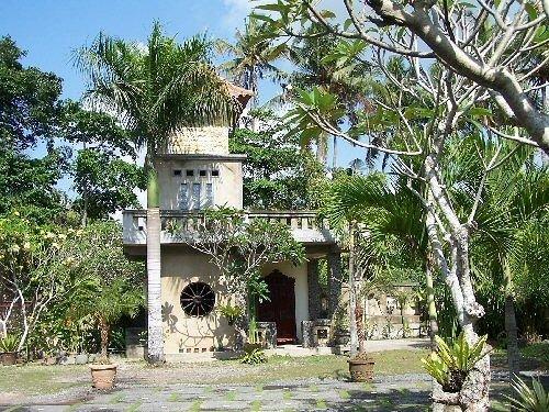 Batuan Villa