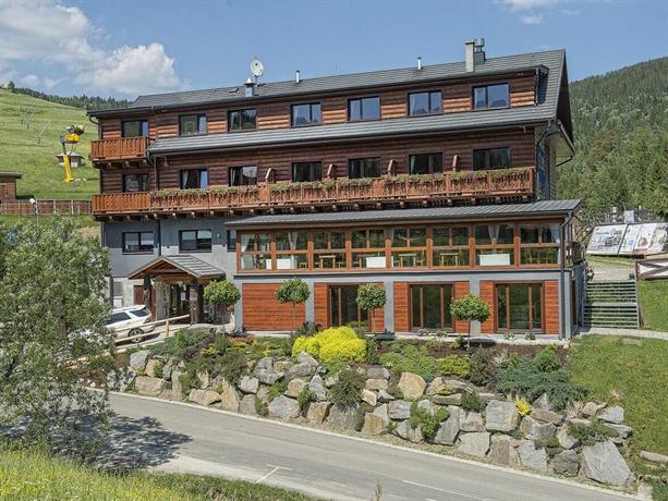 Hotel Bachledka Strachan