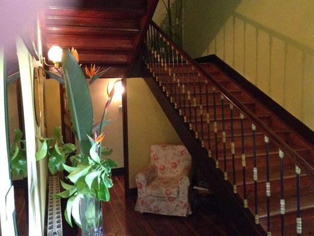 Chalet Relogio Guesthouse