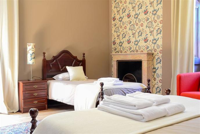 Chalet Relogio Guesthouse