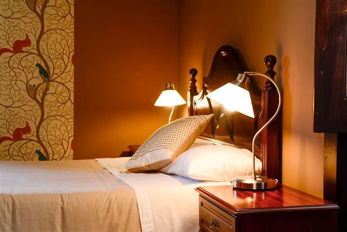 Chalet Relogio Guesthouse