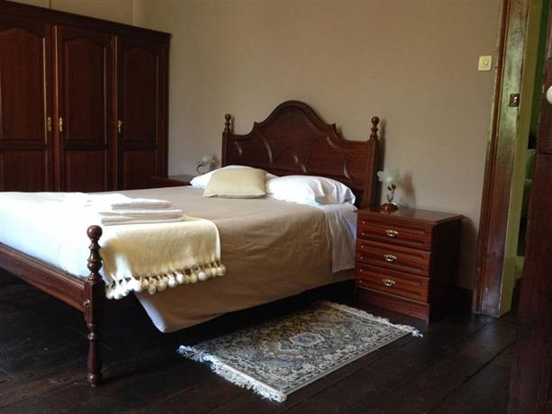 Chalet Relogio Guesthouse