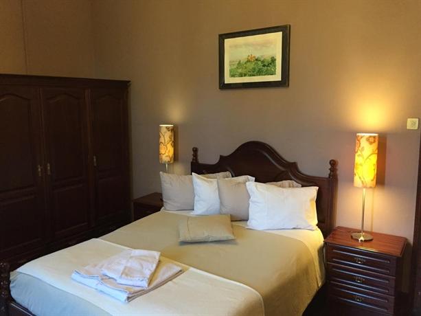 Chalet Relogio Guesthouse