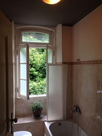 Chalet Relogio Guesthouse