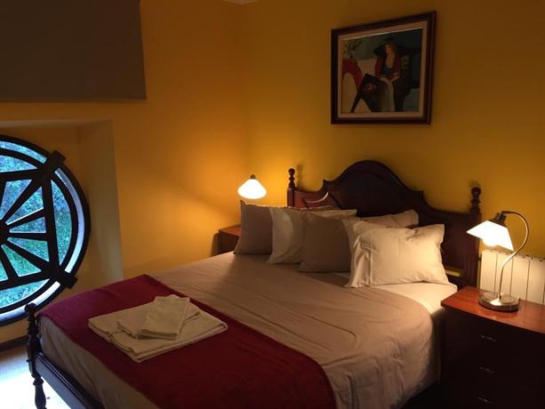 Chalet Relogio Guesthouse