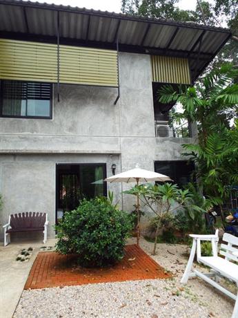 Aonang Third Place