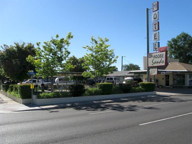 Adobe Sands Motel