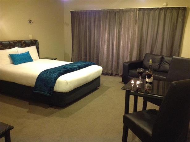 Pacific Coast Motor Lodge